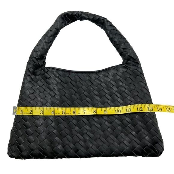 Walter Baker Margaux Woven Black Faux Leather Shoulder Bag Magnetic Closure - Picture 6 of 10